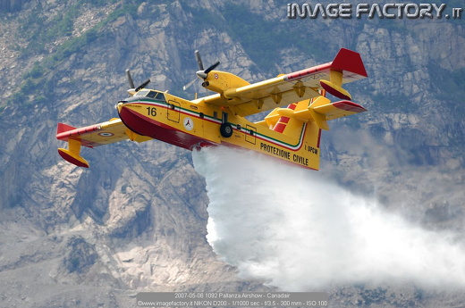 2007-05-06 1092 Pallanza Airshow - Canadair